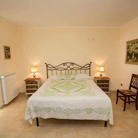 Antica Dimora B&B Canosa คาโนซา ดิ พูเจลีย ภายนอก รูปภาพ