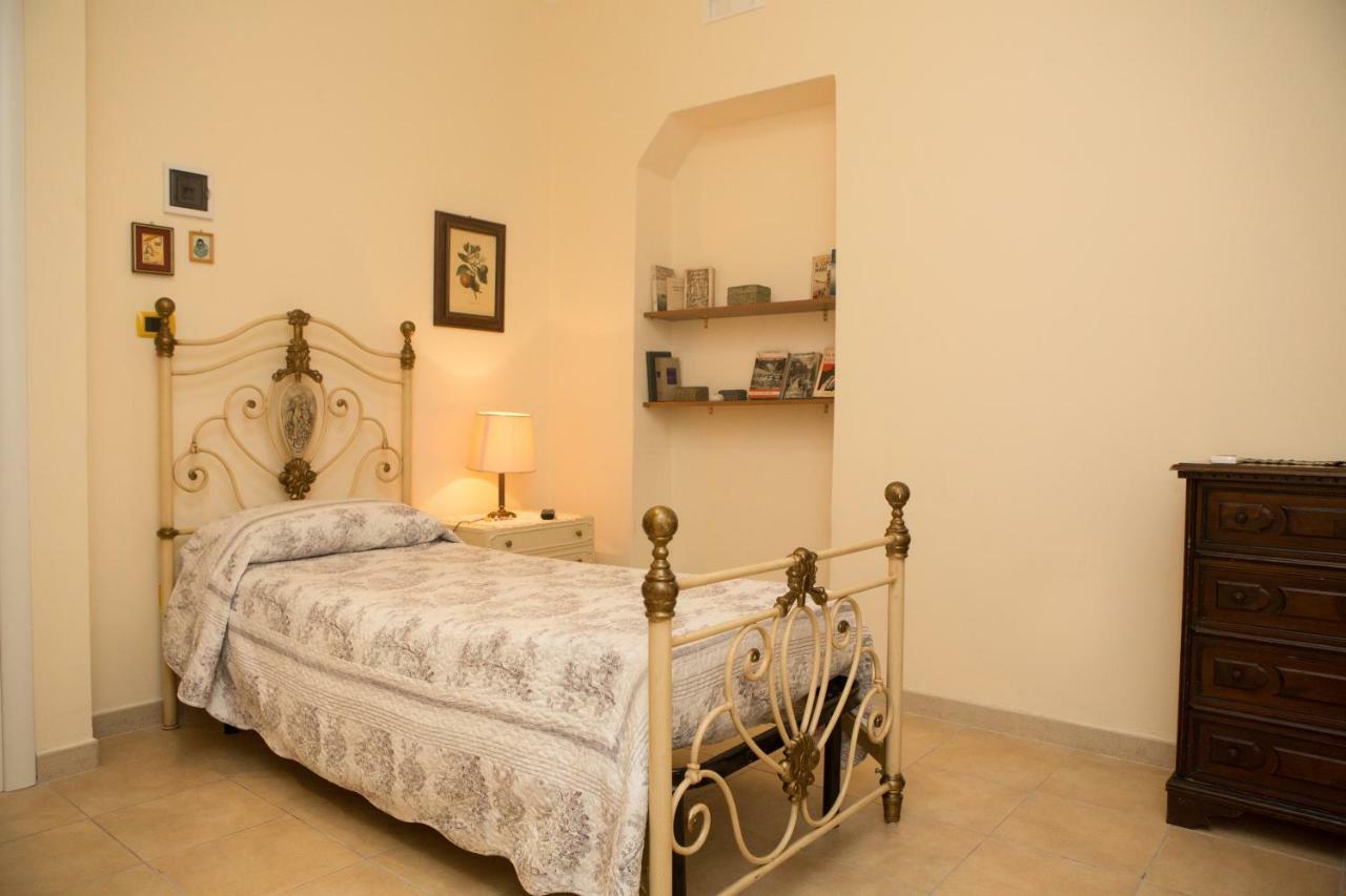 Antica Dimora B&B Canosa คาโนซา ดิ พูเจลีย ภายนอก รูปภาพ