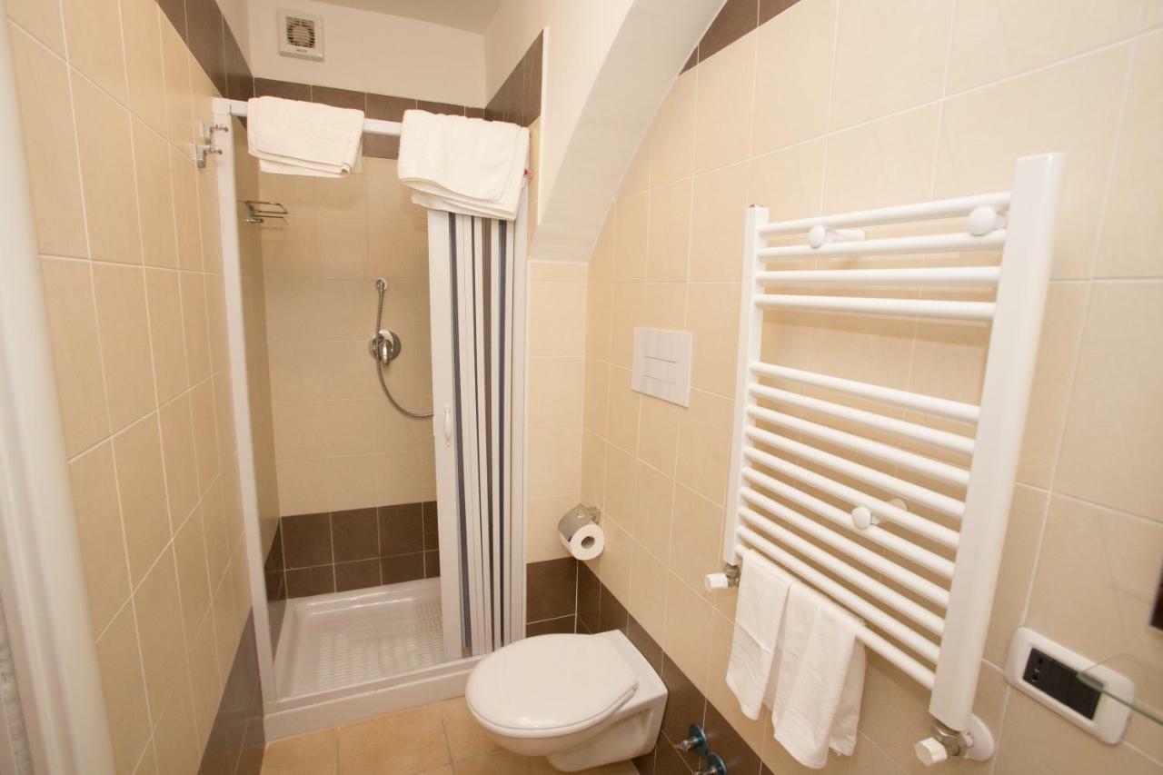 Antica Dimora B&B Canosa คาโนซา ดิ พูเจลีย ภายนอก รูปภาพ