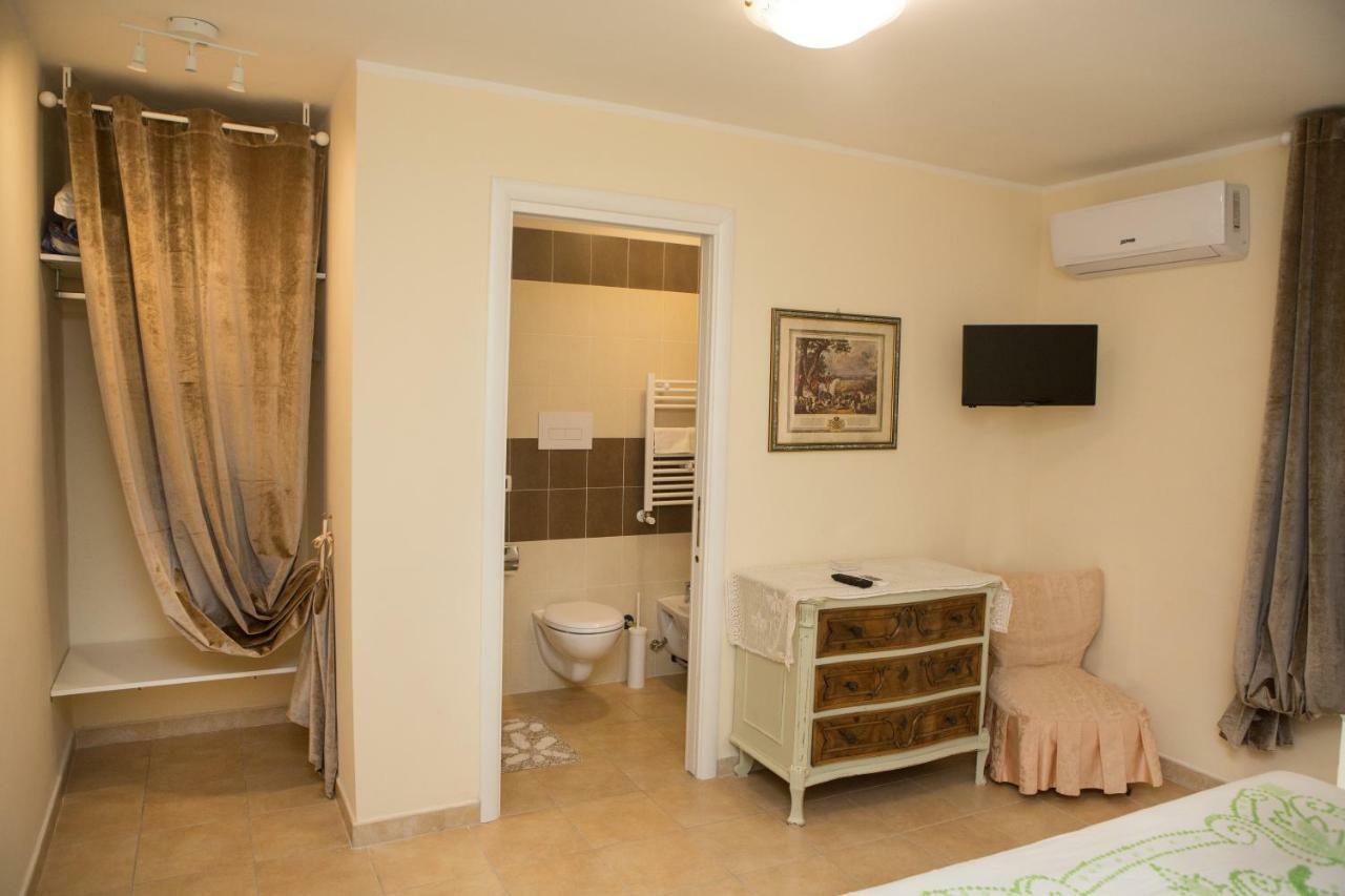 Antica Dimora B&B Canosa คาโนซา ดิ พูเจลีย ภายนอก รูปภาพ